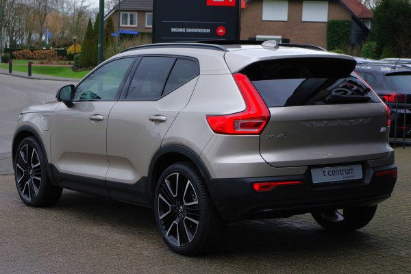 Volvo XC40 1.5 T5 262 PK Plug-in hybrid Ultimate Dark, Panoramadak, Leder, Harman/Kardon Sound, 360 Camera, Leder