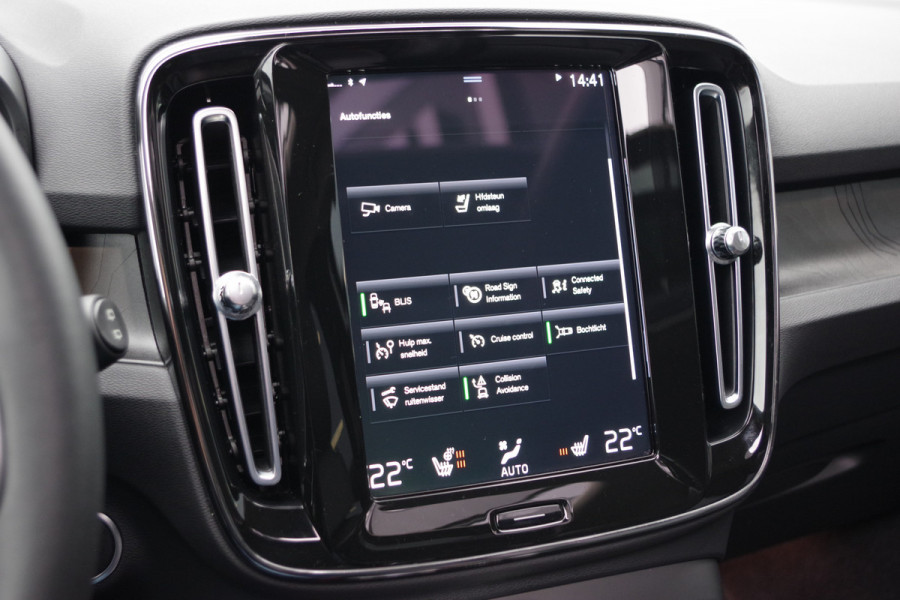 Volvo XC40 1.5 T5 262 PK Plug-in hybrid Ultimate Dark, Panoramadak, Leder, Harman/Kardon Sound, 360 Camera, Leder