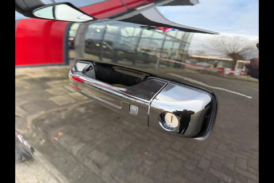 Dodge Ram 1500 5.7 Hemi V8 4x4 Crew Cab Longhorn ACC / Panorama / 360° Camera