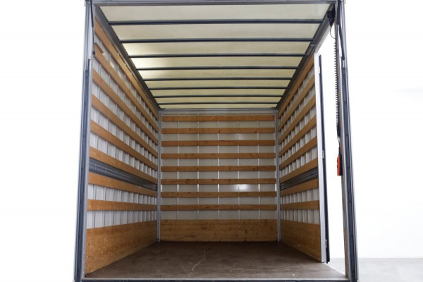 Volkswagen Crafter 50 2.0 TDI 177pk Bakwagen met laadklep 1000kg en zijdeur L443cm 06-2022