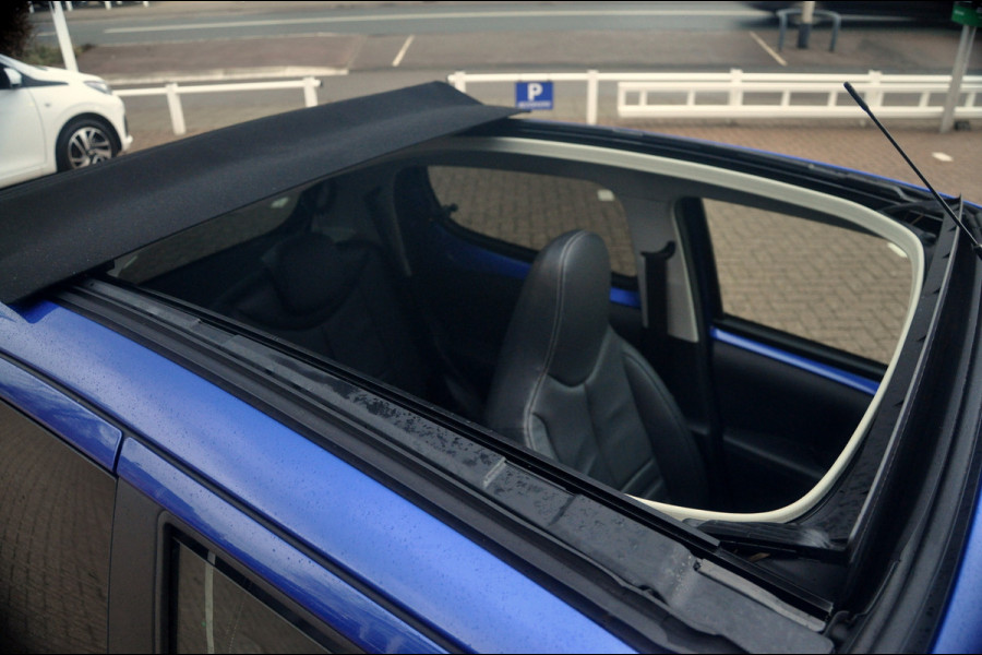 Peugeot 108 1.0 e-VTi Allure TOP! Automaat | Lederen bekl. | Camera | Climate Control |