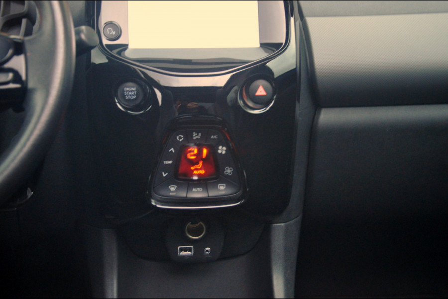 Peugeot 108 1.0 e-VTi Allure TOP! Automaat | Lederen bekl. | Camera | Climate Control |