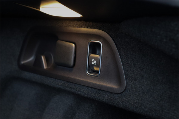 Mercedes-Benz GLE FACELIFT Coupé AMG 63S V8 4MATIC+ **BOMVOL/360/Massage/Carbon/HUD/Burmester**