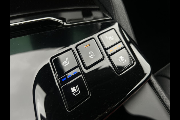 Kia Sportage 1.6 T-GDi PHEV AWD DynamicPlusLine | Pano | Harman Kardon | Camera | Leder