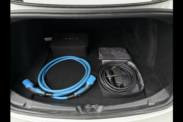 Tesla Model 3 Long Range Dual AWD | Trekhaak | Autopilot | Panorama |