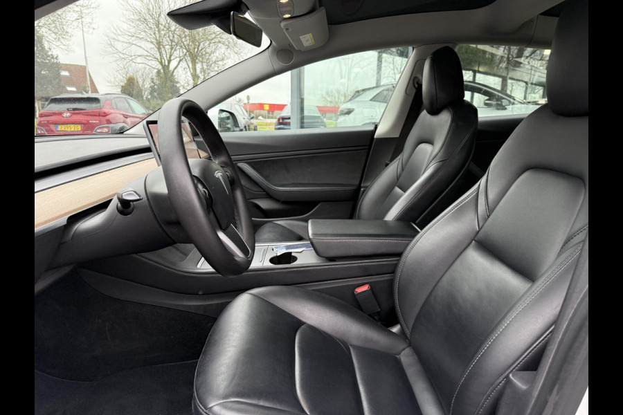 Tesla Model 3 Long Range Dual AWD | Trekhaak | Autopilot | Panorama |