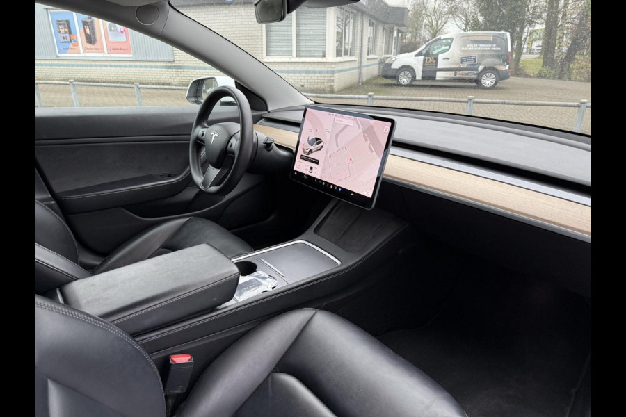 Tesla Model 3 Long Range Dual AWD | Trekhaak | Autopilot | Panorama |