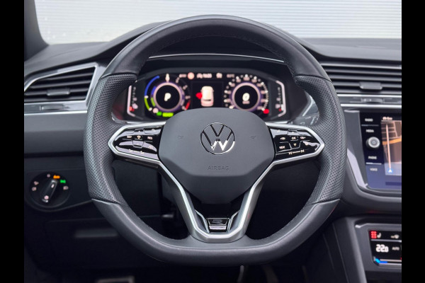 Volkswagen Tiguan 1.4 TSI eHybrid R-Line Pano/Sfeer/360/Keyless