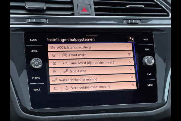 Volkswagen Tiguan 1.4 TSI eHybrid R-Line Pano/Sfeer/360/Keyless
