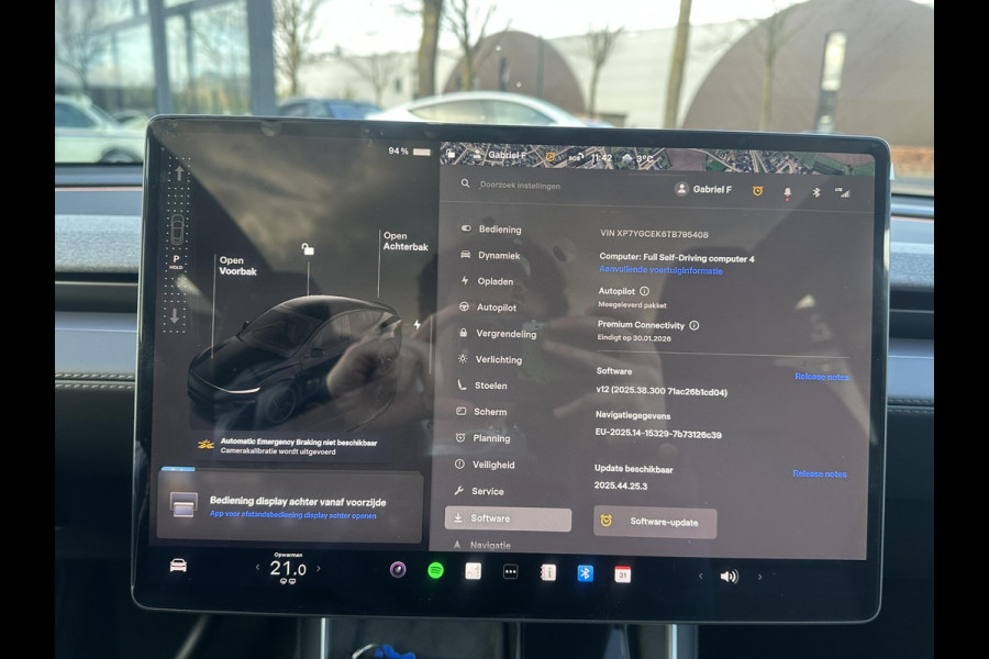 Tesla Model Y Premium Long Range AWD 75 kWh NIEUWE AUTO / DIRECT LEVERBAAR | AUTOPILOT| VOLLEDIGE TESLA GARANTIE T/M 08/2029 OF 80.000KM| DE HOOGVOLTACCU EN AANDRIJFLIJN TOT 2033 of 192.000KM |
