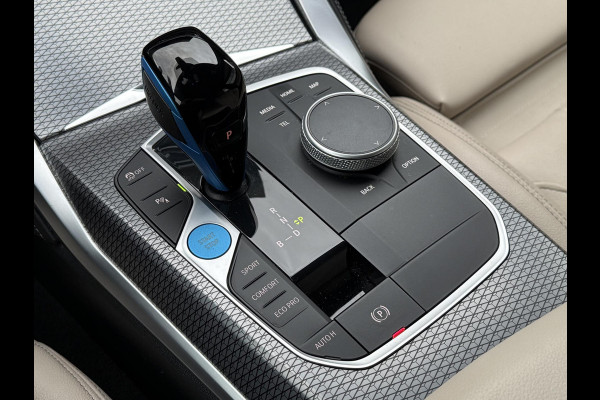 BMW i4 M50 84 kWh | Camera | Leder | Carplay |