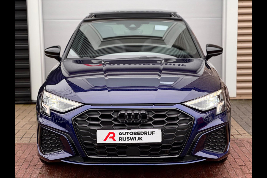 Audi A3 Sportback 45 TFSI e S edition Pano/RS seats/Matrix/Blindspot