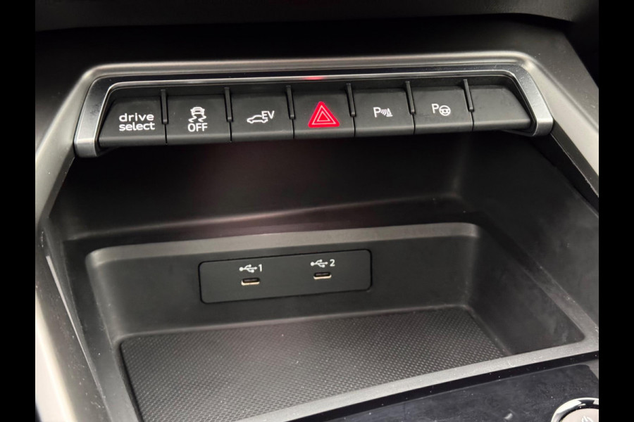 Audi A3 Sportback 45 TFSI e S edition Pano/RS seats/Matrix/Blindspot