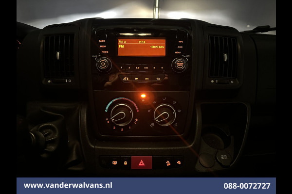 Citroën Jumper 2.2 BlueHDi 141pk Bakwagen Laadklep Euro6 Airco | 955kg laadvermogen | Cruisecontrol Bijrijdersbank.
