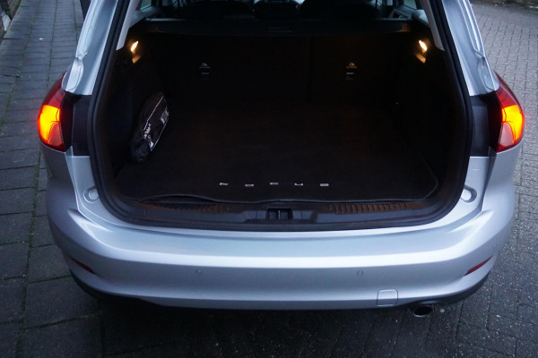 Ford FOCUS Wagon 1.0 EcoBoost 125PK Hybrid Business/Camera/ December 2020/Rijklaarprijs.