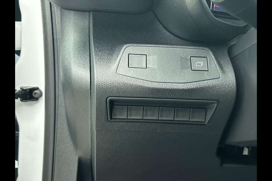 Opel Combo 1.5 BlueHDi 130 S&S L2 Apple Carplay / Android Auto Navigatie Trekhaak Airco Camera Cruise Control Parkeersensoren V+A DAB