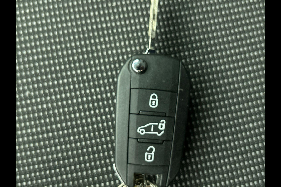 Opel Combo 1.5 BlueHDi 130 S&S L2 Apple Carplay / Android Auto Navigatie Trekhaak Airco Camera Cruise Control Parkeersensoren V+A DAB