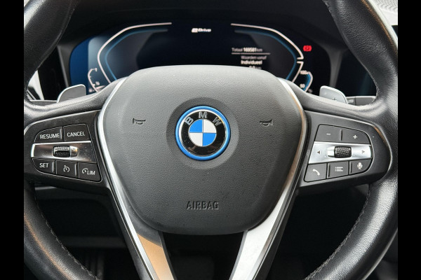BMW 3 Serie Touring 320e Aut. Business Ed. Plus | Navi | Camera | Leder | Dravit Grau |