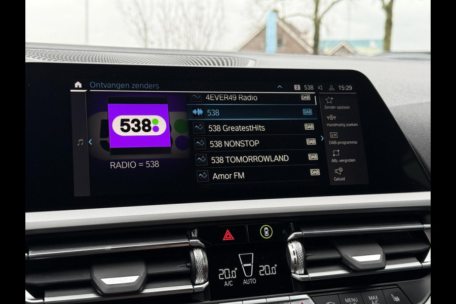 BMW 3 Serie Touring 320e Aut. Business Ed. Plus | Navi | Camera | Leder | Dravit Grau |