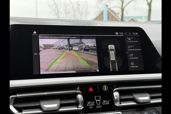 BMW 3 Serie Touring 320e Aut. Business Ed. Plus | Navi | Camera | Leder | Dravit Grau |