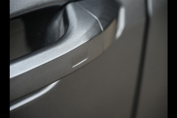 Audi Q8 55 TFSI e quattro Pro Line S · Panoramadak · RS Seats · Ambiance interieur · B&O Sound · 360 Camera · Adaptive Cruise · Soft Clo