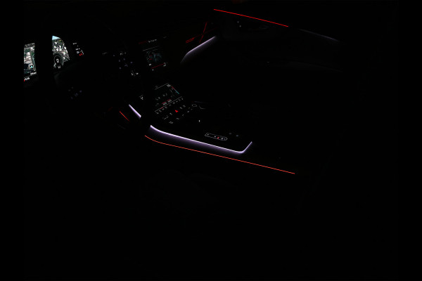 Audi Q8 55 TFSI e quattro Pro Line S · Panoramadak · RS Seats · Ambiance interieur · B&O Sound · 360 Camera · Adaptive Cruise · Soft Clo