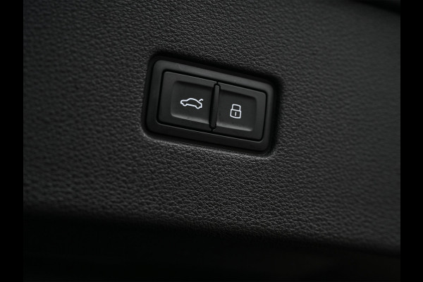 Audi Q8 55 TFSI e quattro Pro Line S · Panoramadak · RS Seats · Ambiance interieur · B&O Sound · 360 Camera · Adaptive Cruise · Soft Clo