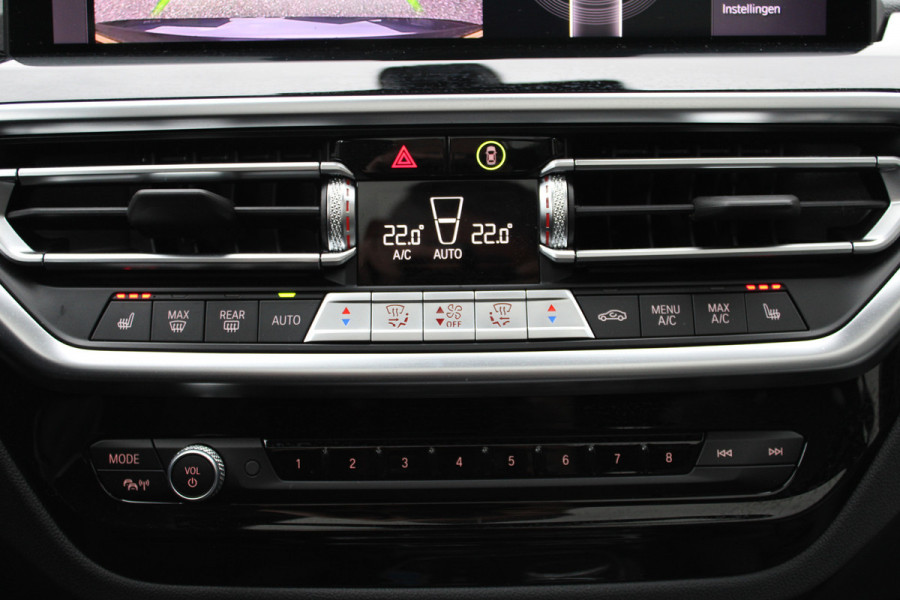 BMW iX3 M-SPORT 80 kWh SOh 100% PANO LEER PILOT ORG NL 23000KM!!!