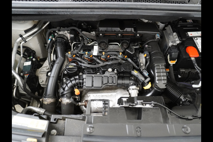 Opel Combo 1.5CDTI EURO6 3-Persoons Airco Cruise Control Bluetooth Elektr.ramen Elektr.spiegels+Verwarmd Centr.Vergr+ab. L1H1 Edition Schuifdeur Betonplex vloer Lat om Lat betimmering