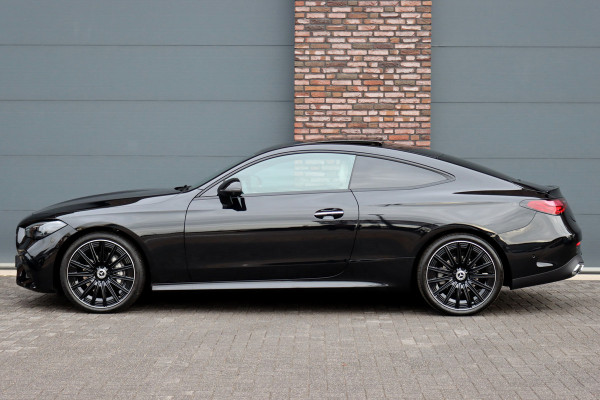 Mercedes-Benz CLE Coupé 200 AMG Line | Distronic | Memory | Burmester | Panoramadak | HUD | Digital Light | Verwarmd Stuurwiel | Surround Camera | Keyless Go | Nightpakket |
