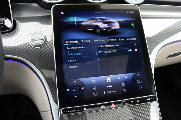 Mercedes-Benz CLE Coupé 200 AMG Line | Distronic | Memory | Burmester | Panoramadak | HUD | Digital Light | Verwarmd Stuurwiel | Surround Camera | Keyless Go | Nightpakket |