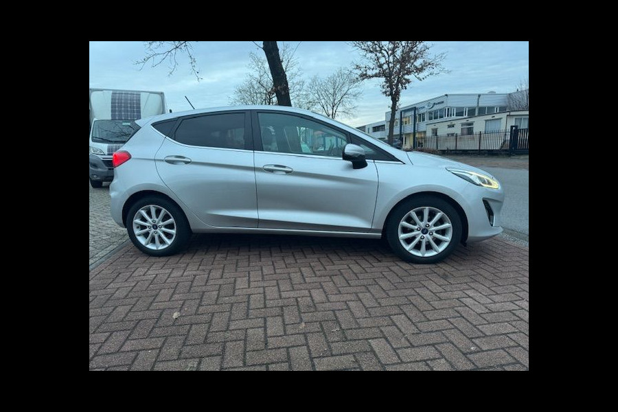 Ford Fiesta 1.0 5deurs Titanium Airco/ECC,Navigatie,DAB Nette Auto