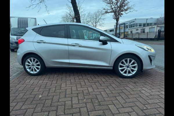 Ford Fiesta 1.0 5deurs Titanium Airco/ECC,Navigatie,DAB Nette Auto