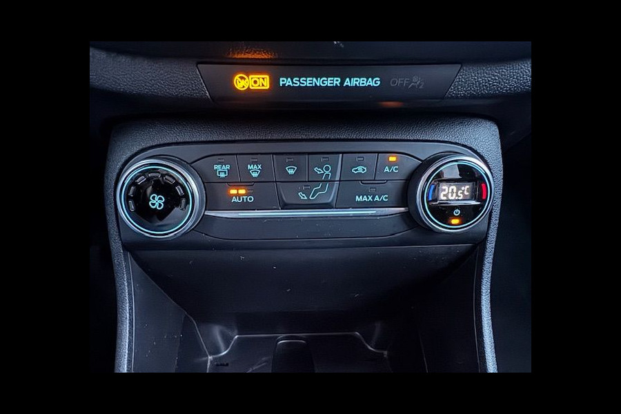 Ford Fiesta 1.0 5deurs Titanium Airco/ECC,Navigatie,DAB Nette Auto