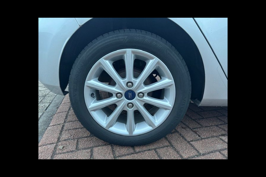 Ford Fiesta 1.0 5deurs Titanium Airco/ECC,Navigatie,DAB Nette Auto
