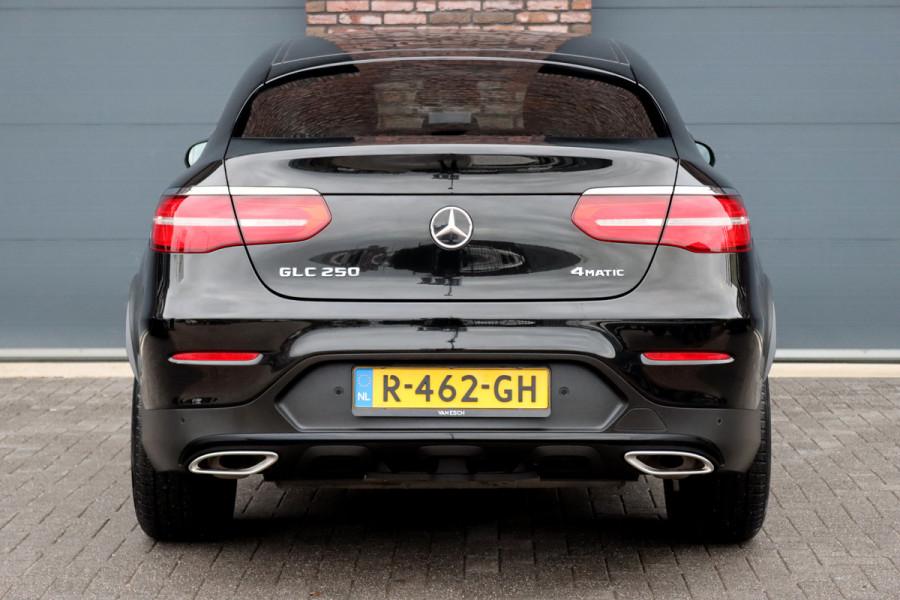 Mercedes-Benz GLC Coupé 250 4MATIC AMG Line | Trekhaak | Camera | Dodehoekassistent | Leder | Sfeerverlichting | Cruise Control | Nightpakket | Stoelverwarming |