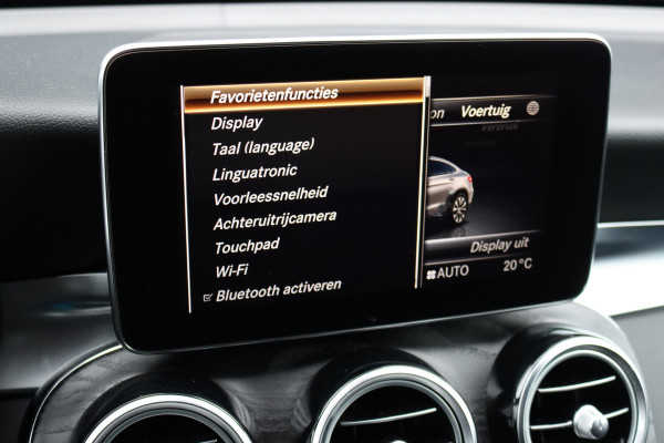 Mercedes-Benz GLC Coupé 250 4MATIC AMG Line | Trekhaak | Camera | Dodehoekassistent | Leder | Sfeerverlichting | Cruise Control | Nightpakket | Stoelverwarming |