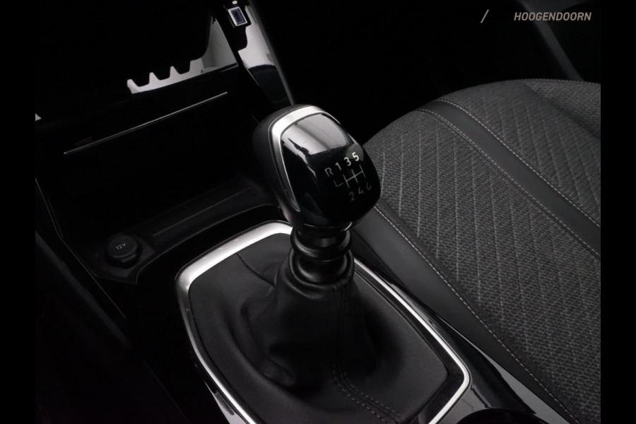 Peugeot 208 1.2 PureTech 100pk Allure Sport (ADAPTIVE CRUISE,APPLE CARPLAY,360 CAMERA,CLIMATE,LED,DODEHOEK,SPORTSTOELEN,KEYLESS)