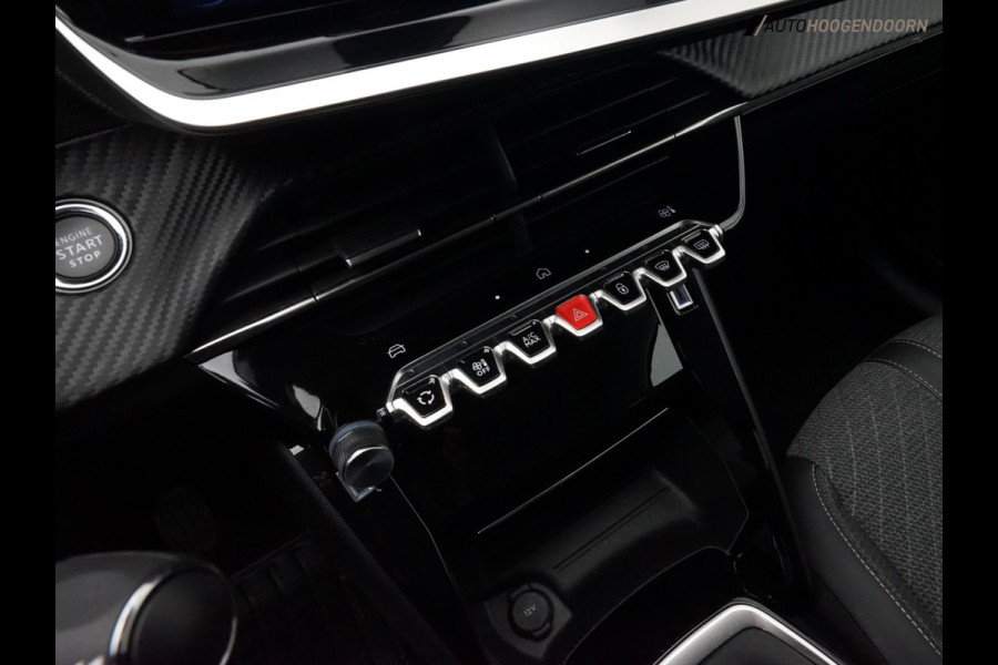 Peugeot 208 1.2 PureTech 100pk Allure Sport (ADAPTIVE CRUISE,APPLE CARPLAY,360 CAMERA,CLIMATE,LED,DODEHOEK,SPORTSTOELEN,KEYLESS)