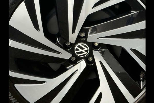 Volkswagen ID.4 Max 77 kWh, panoramadak, stoelverwarming, 360 camera, adaptief cruise,warmtepomp, 1 e eigenaar, NL auto met nap