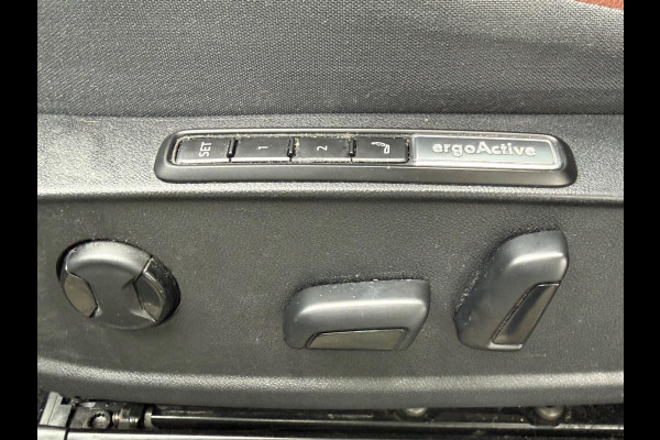 Volkswagen ID.4 Max 77 kWh, panoramadak, stoelverwarming, 360 camera, adaptief cruise,warmtepomp, 1 e eigenaar, NL auto met nap