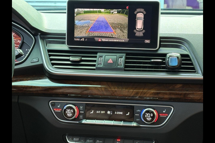 Audi Q5 2.0 TFSI quattro Sport S Line Black Edition/Pano/Leer/Navi/252pk