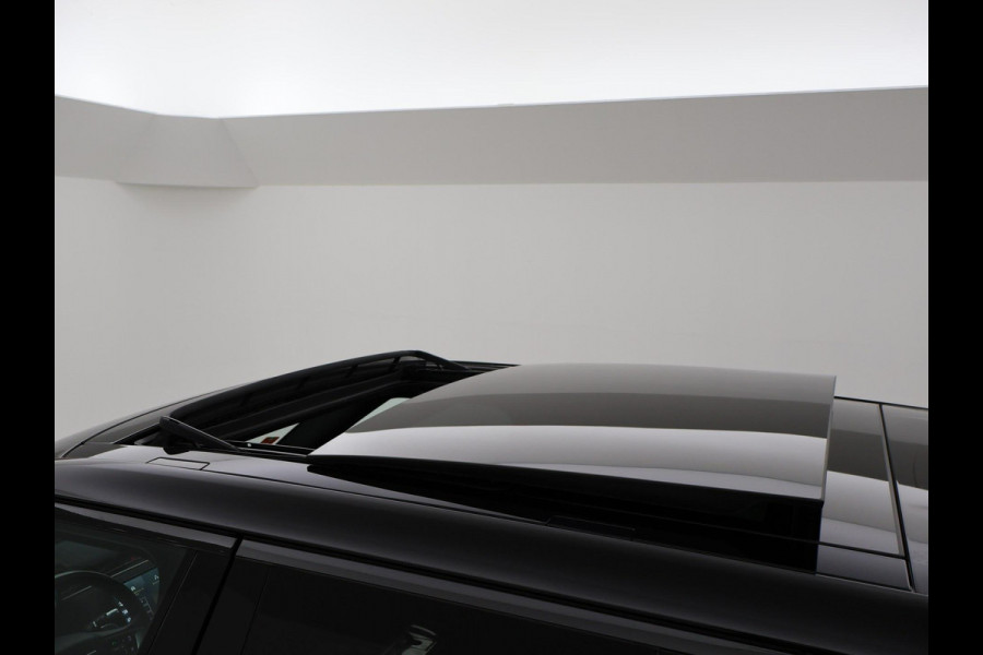 Land Rover Range Rover 3.0 D300 HSE MHEV *BTW* SHADOW PACK + MASSAGE | HEAD-UP | SFEERVERL. | KOELBOX | TREKHAAK