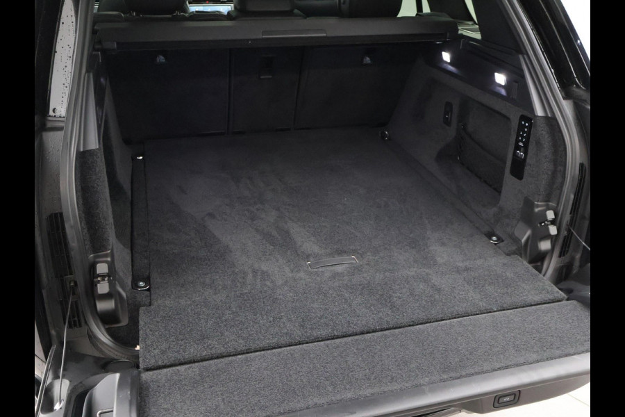 Land Rover Range Rover 3.0 D300 HSE MHEV *BTW* SHADOW PACK + MASSAGE | HEAD-UP | SFEERVERL. | KOELBOX | TREKHAAK