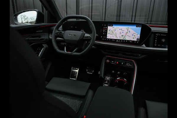 Audi Q5 2.0 TFSI e-hybrid quattro S edition Competition · S Seats · Panoramadak · Luchtvering · B&O Sound · Head-Up · Keyless · Ambiance