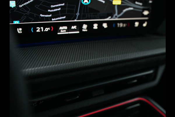 Audi Q5 2.0 TFSI e-hybrid quattro S edition Competition · S Seats · Panoramadak · Luchtvering · B&O Sound · Head-Up · Keyless · Ambiance