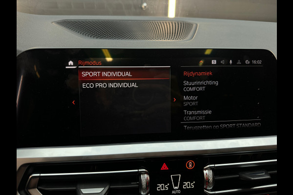 BMW 3 Serie 318i High Exec Pano|M Sport Keyles|Sfeer|H/K|NAP