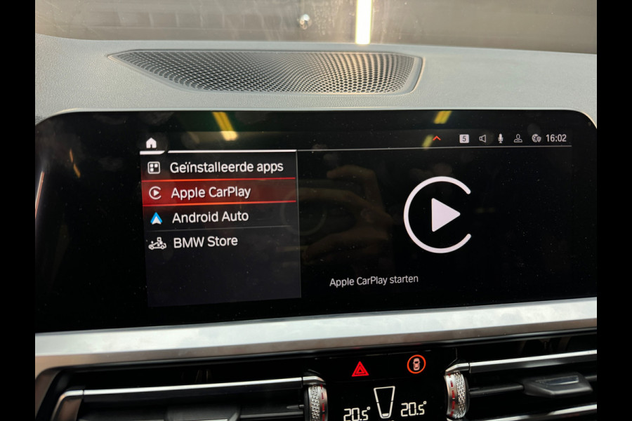 BMW 3 Serie 318i High Exec Pano|M Sport Keyles|Sfeer|H/K|NAP