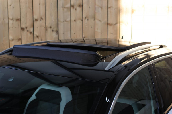 Volkswagen T-Roc 2.0 TSI 4Motion R-Line *Pano*Camera*Trekhaak*Virtual*DSG*