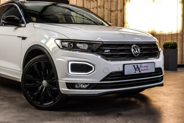 Volkswagen T-Roc 2.0 TSI 4Motion R-Line *Pano*Camera*Trekhaak*Virtual*DSG*